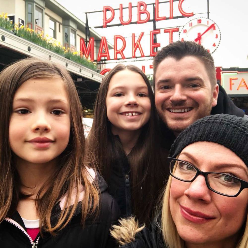 Meet your Posher, Cera